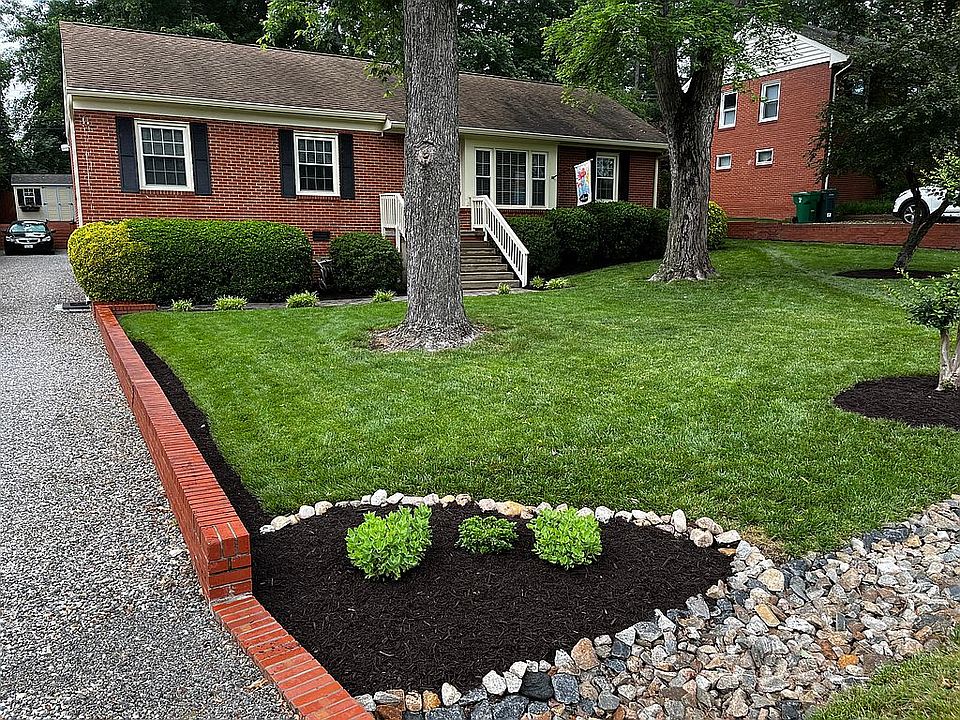 Front yard from driveway