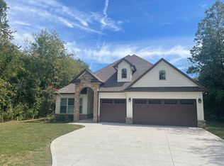 120 Utsesti Way, Loudon, TN 37774