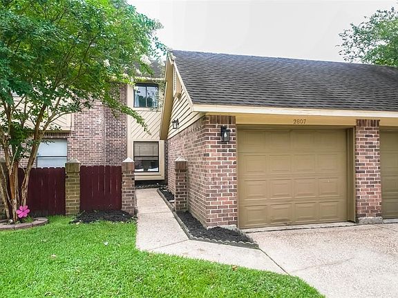 2nd image of 2807 Elm Grove Ct