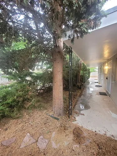 405 Columbia Dr SE #B Photo 1