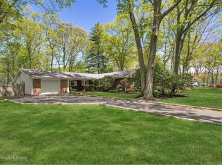 5 Palfrey St, Stony Brook, NY 11790