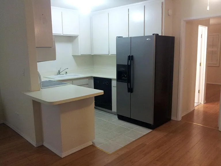 4404 Bond St #L — Photo 5