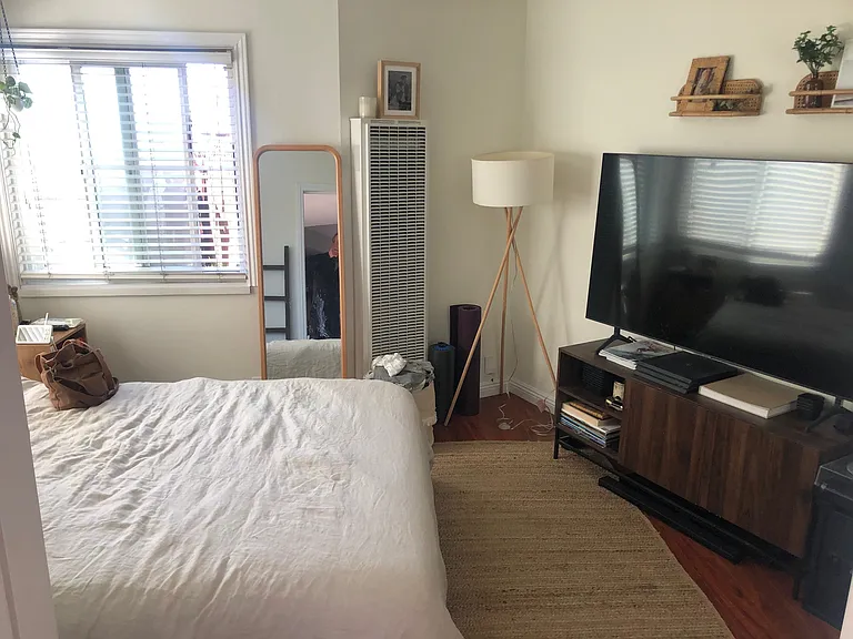 202 Avenida Monterey #B — Photo 5