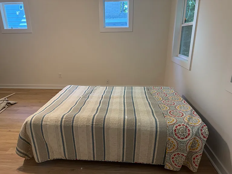 1050 Garibaldi St SW — Photo 11