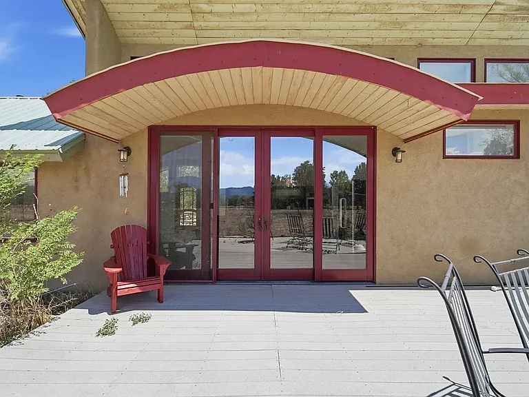 1036 La Cienega Rd — Photo 18