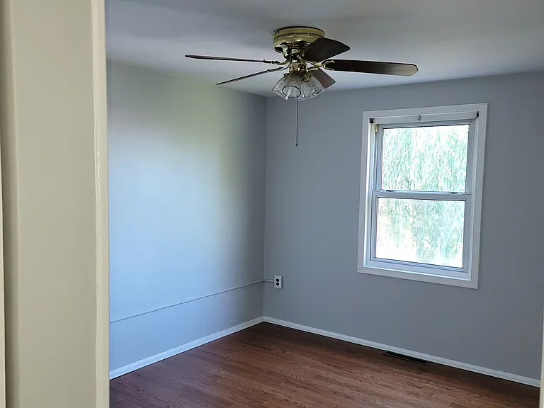 8025 Lansdale Rd — Photo 22