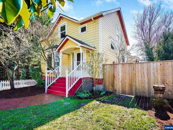 5236 SW Secher Ln, Corvallis, OR 97333