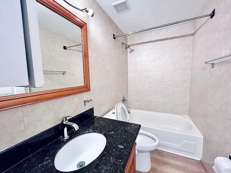 7168 Southgate Blvd #7168 — Photo 8
