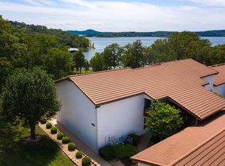 1512 Paradise Landing Rd, Kimberling City, MO 65686