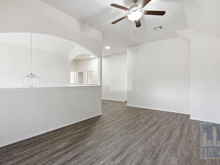 18713 Falcon Pointe Blvd — Photo 22