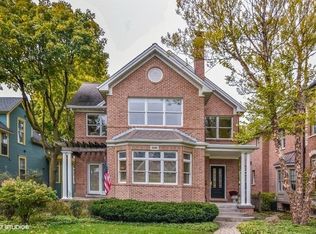 506 Grand Blvd, Park Ridge, IL 60068