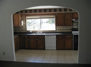 1305 McAllen Dr, Kerrville, TX 78028