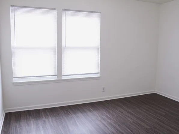 Gardenwood Apartments