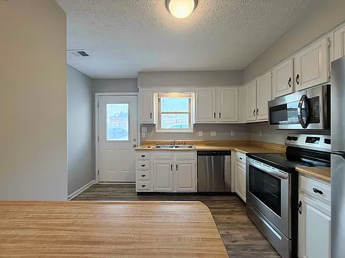 416 Garden City Dr Photo 1