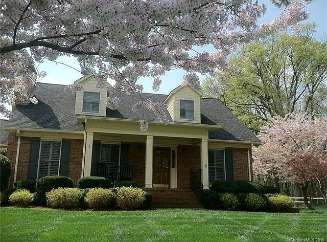 1st image of 16119 Henry Ln