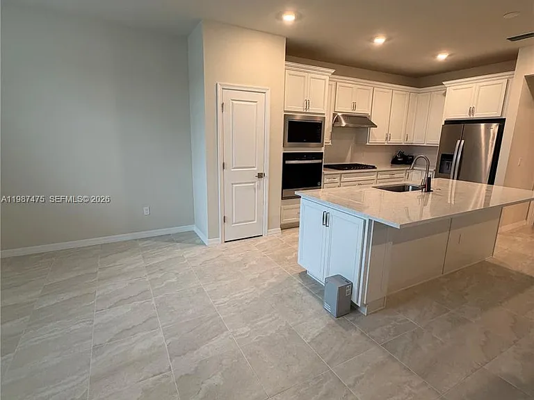 12251 SW Periwinkle Ct — Photo 7