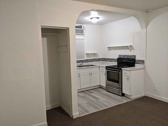 3rd image of 120 E 8th St #3