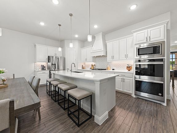 2nd image of 8808 Royal Star Rd