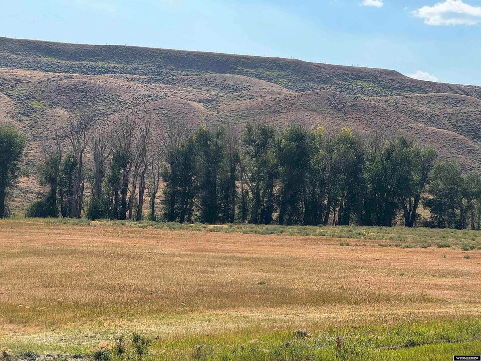 2nd image of 1068 Horsecreek Rd Tract I