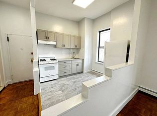 187 17th St #3, Brooklyn, NY 11215