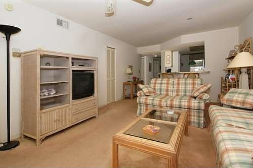 1st image of 870 Gulf Pavilion Dr #104