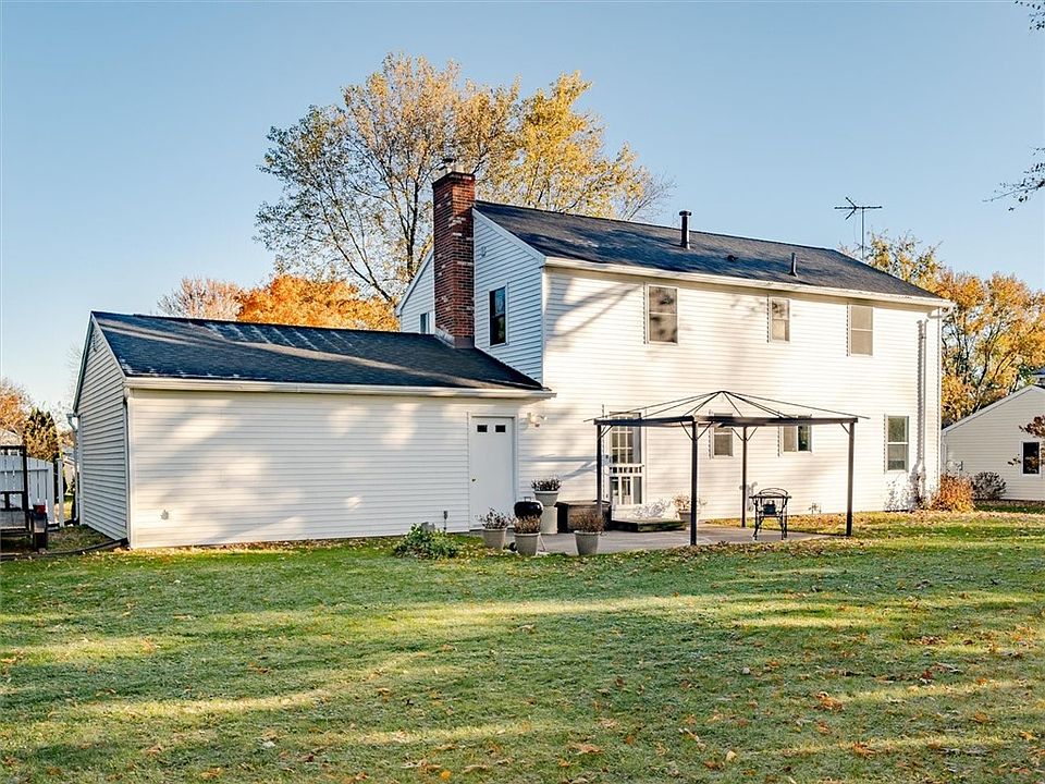 6071 Holly Ln, Farmington, NY 14425 | Zillow