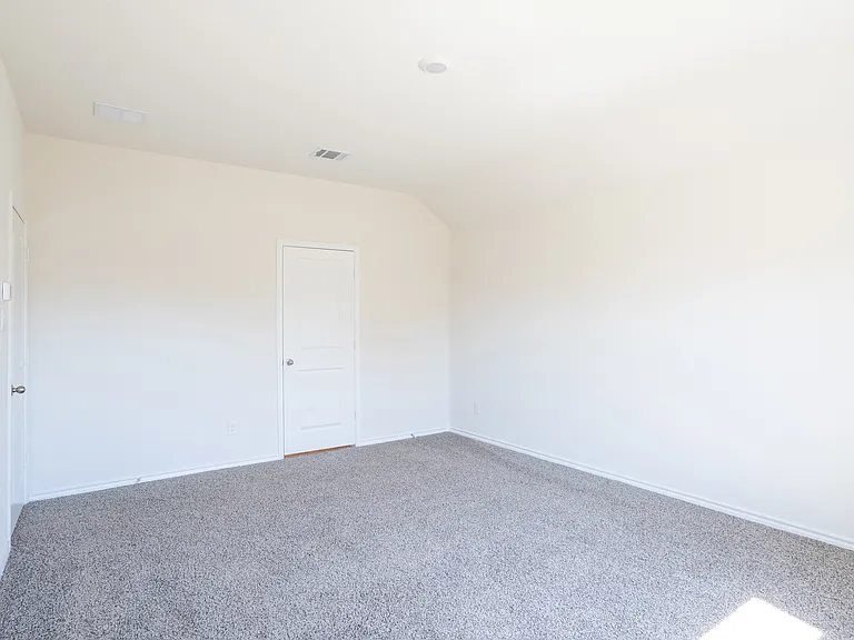 1833 Pecan Valley Dr — Photo 21