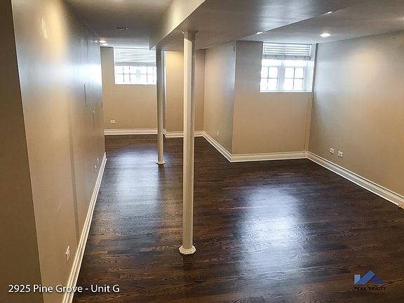 3rd image of 2925 N Pine Grove Ave #G