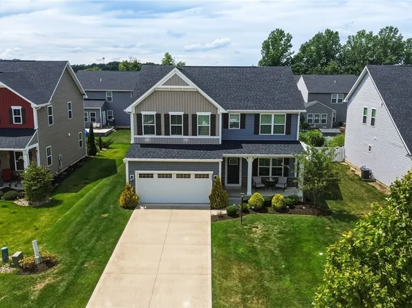 9887 Ethan Cir, Olmsted Township, OH 44138