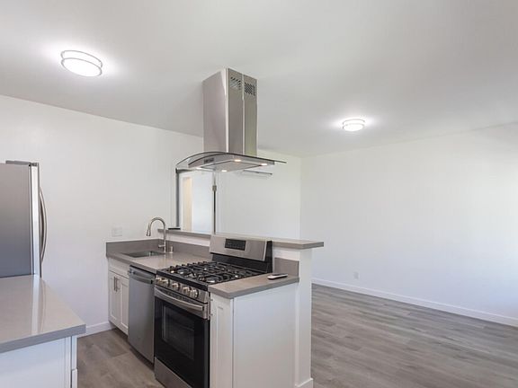 5th image of 89 Hurlbut St #6