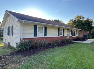 905 Essex Dr, Graham, NC 27253