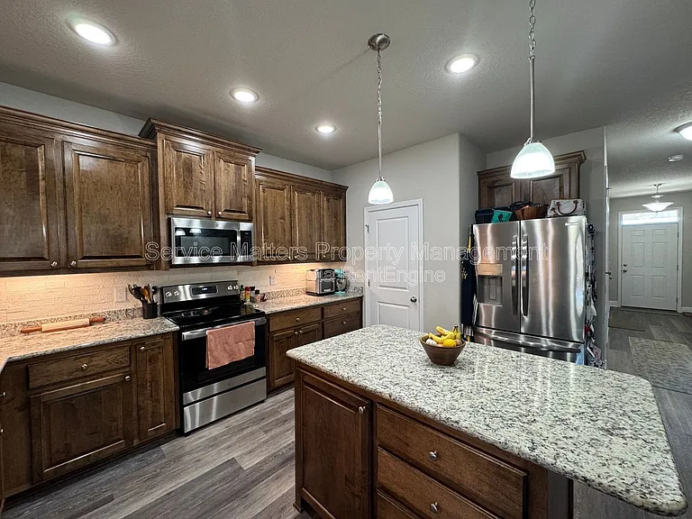 5337 Parkside Dr — Photo 13