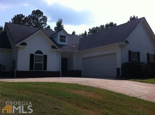 208 Hickory Rd, Jackson, GA 30233