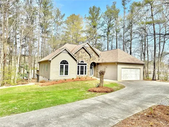 123 Wildwood Dr, Temple, GA 30179