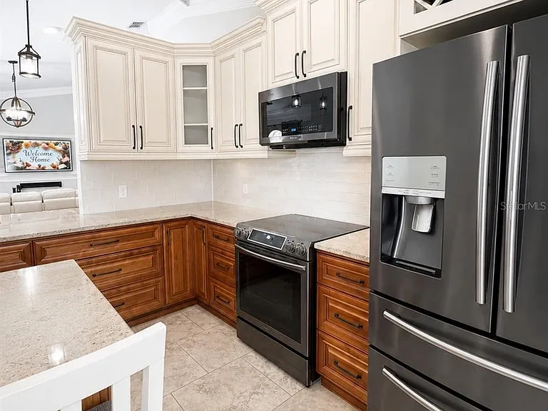 13830 Gentle Woods Ave — Photo 4