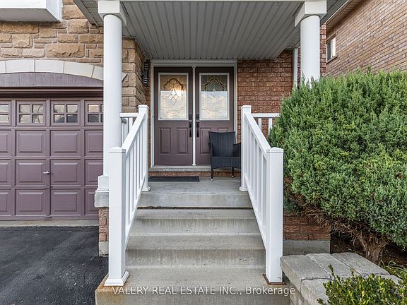 4th image of 62 Penbridge Cir