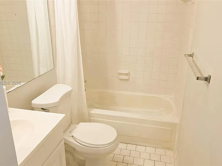 4344 NW 9th Ave #10-2B — Photo 13