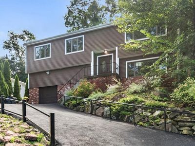 21 Rumbrook Road, Elmsford, NY, 10523