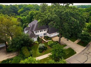 592 Clarissa Ct, Naperville, IL