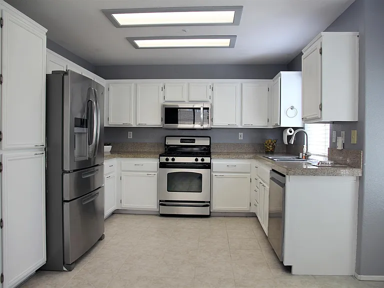 10362 Wateridge Cir #326 — Photo 12