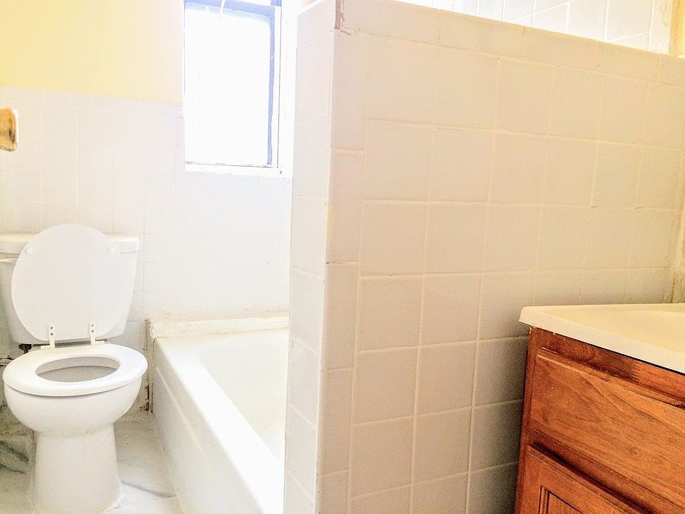 2nd image of 495 E 188th St #1