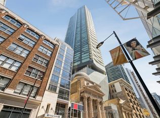 197 Yonge St #3811-C08, Toronto, ON M5B 0C1
