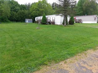 7 The Derfl Rd, Ellenville, NY 12428