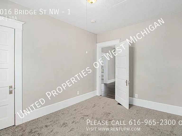 1016 Bridge St NW #1 — Photo 9