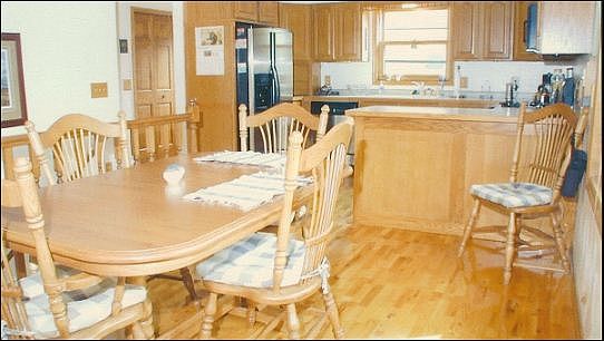 Dining/Kitchen