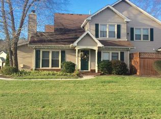 55 Ridge Wood Dr, Hampton, VA 23666