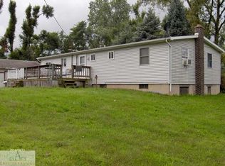 14001 Oakes Rd, Perry, MI 48872