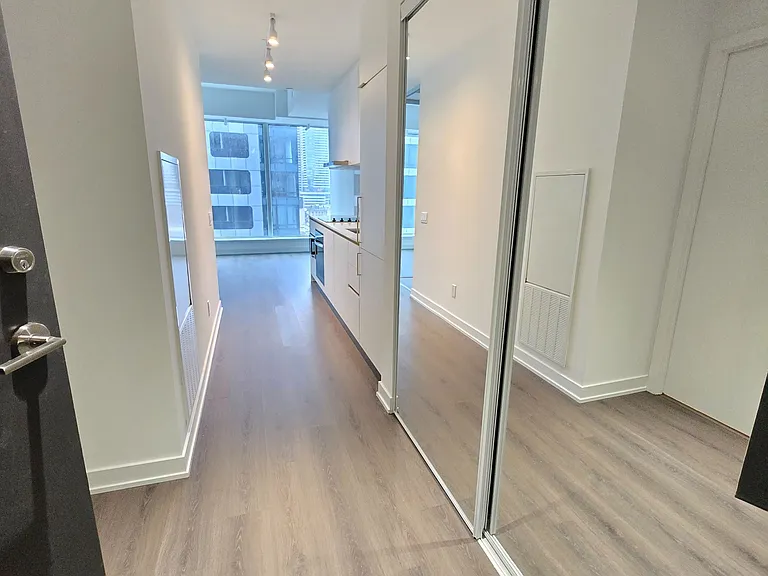 8 Wellesley St W #1607 — Photo 8
