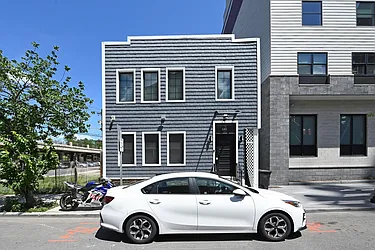 622 Grove Street