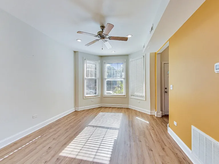 2719 N Ridgeway Ave #1 — Photo 6